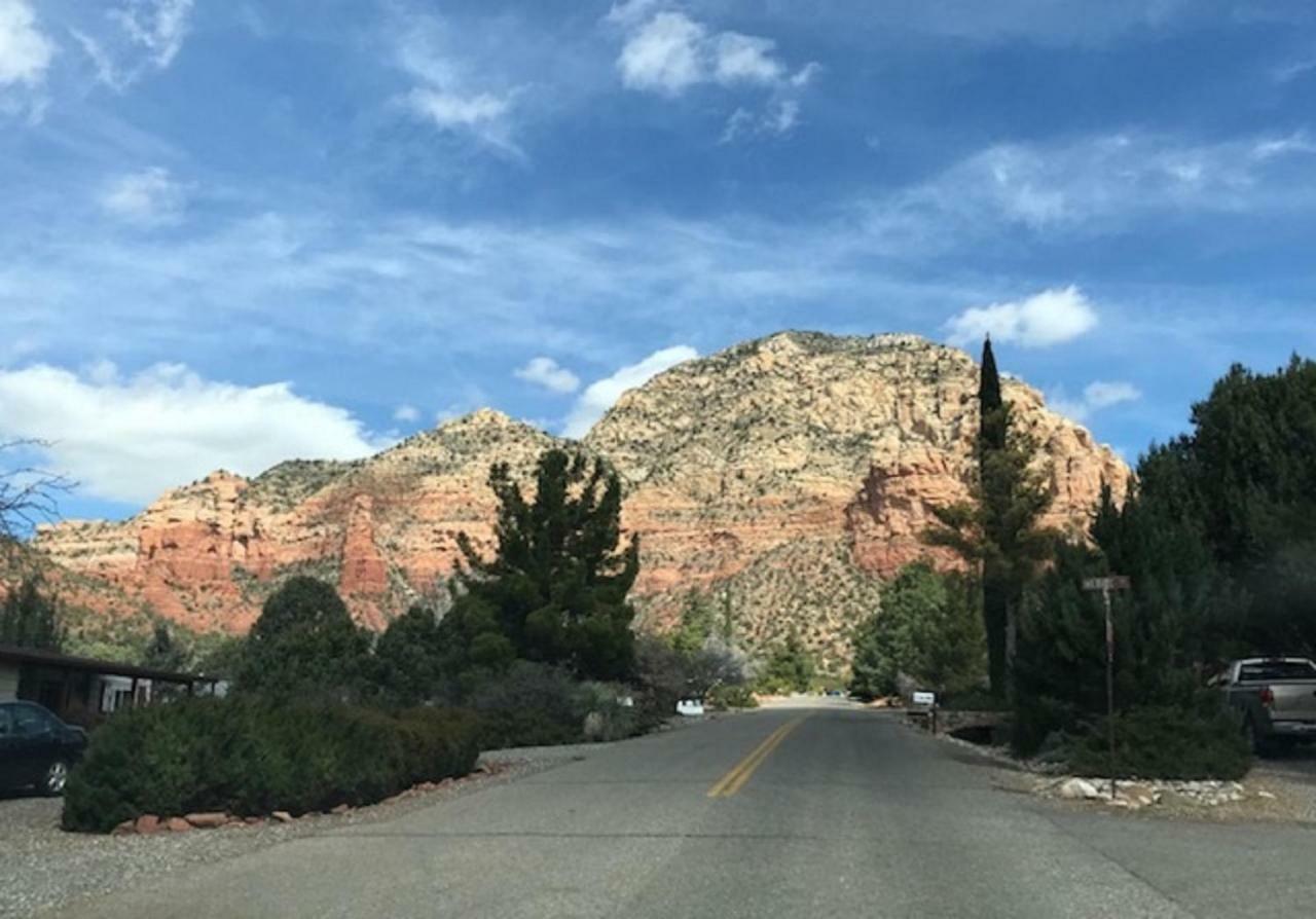 Spacious House With Hot Tub Spa, To Enjoy Red Rock View, Near Amitabha Stupa, And Trails Sedona Kültér fotó